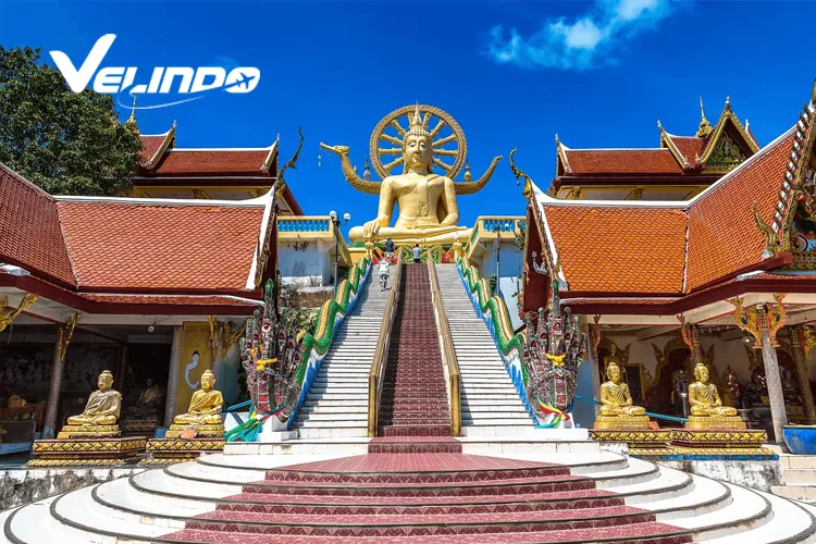 tempat wisata di pattaya Wat Phra Yai